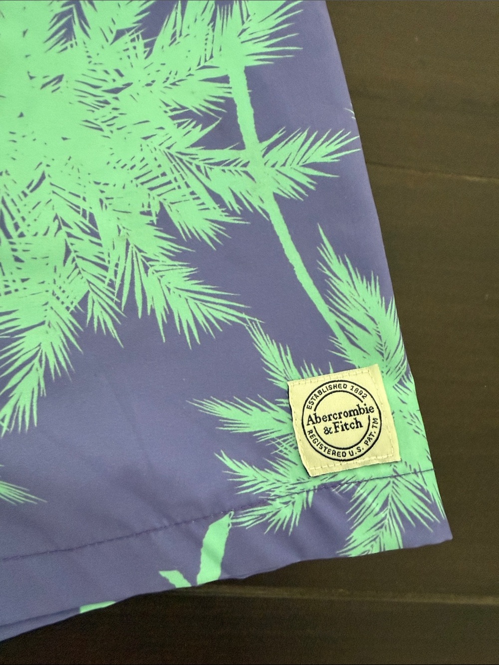 Abercrombie kids lot of 8 Boys' Swim Trunks - Picture 3 of 12